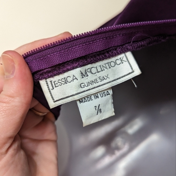 Jessica McClintock Gunne Sax Vintage Satin Embroidered Trumpet Formal Dress - Picture 4 of 6